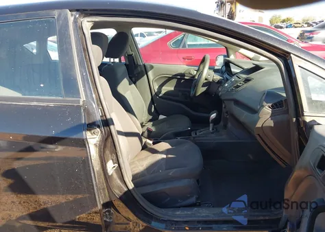 2015 Ford Fiesta S z USA, uszkodzony, nr VIN 3FADP4TJ1FM111631